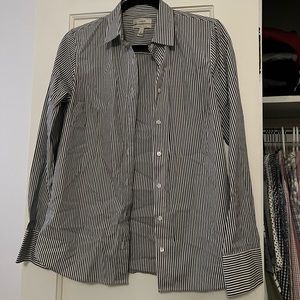 J crew striped stretch perfect button down size small barely worn